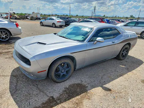 2C3CDZAG3JH143429 — 2018 Dodge Challenger, Подтопление (Water/Flood), фото до ремонта