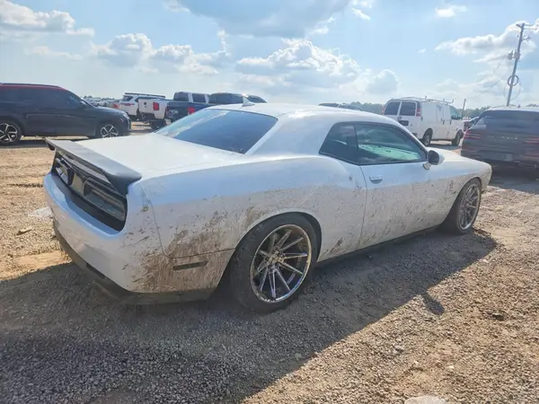 2C3CDZC90JH286353 — 2018 Dodge Challenger, фото 3 с аукциона Copart, Передняя часть