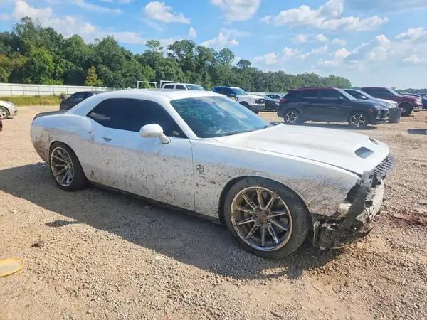 2C3CDZC90JH286353 — 2018 Dodge Challenger, фото 4 с аукциона Copart, Передняя часть
