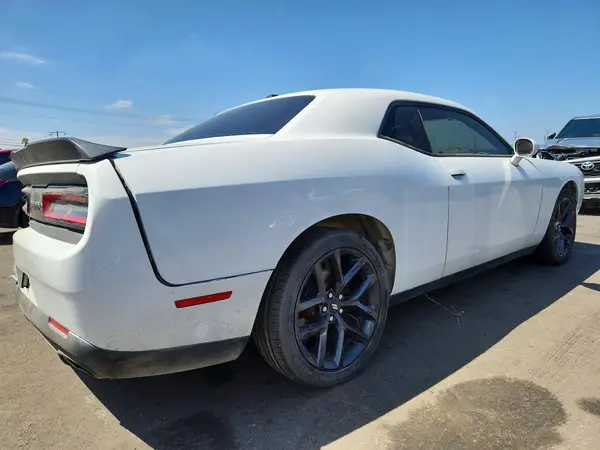 2C3CDZAG7KH680208 — 2019 Dodge Challenger, фото 3 с аукциона Copart 30.09.2026, Передняя часть