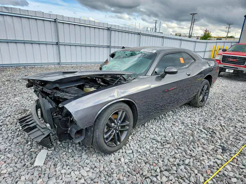 2C3CDZGG1KH677912 — 2019 Dodge Challenger, Передняя часть (Front End), фото до ремонта