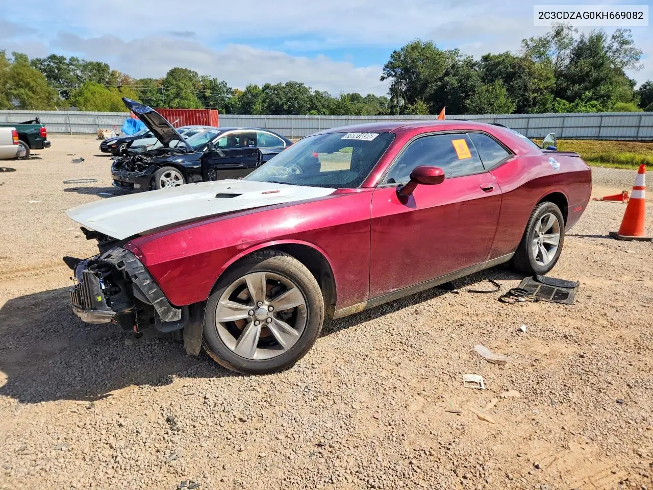 2019 Dodge Challenger Sxt VIN 2C3CDZAG0KH669082 фото 1