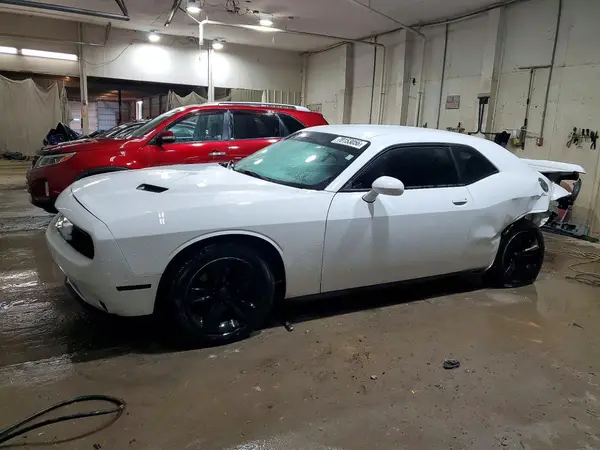 2C3CDZAGXKH672104 — 2019 Dodge Challenger, Задняя часть (Rear End), фото до ремонта