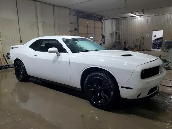2C3CDZAGXKH672104 — 2019 Dodge Challenger, фото 4 с аукциона Copart, Задняя часть