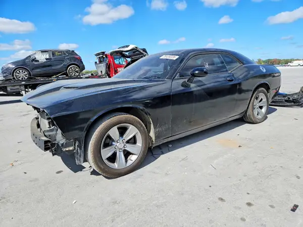 2C3CDZAG4KH505785 — 2019 Dodge Challenger, Передняя часть (Front End), фото до ремонта