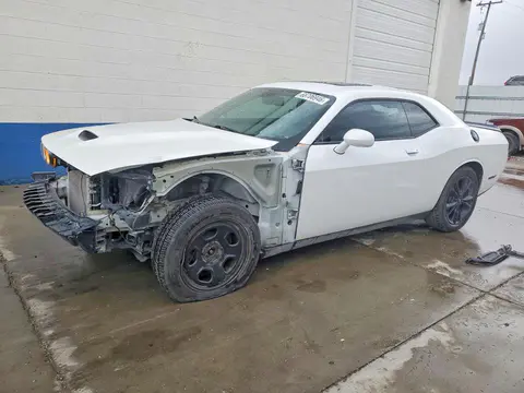 2C3CDZKG3LH106351 — 2020 Dodge Challenger, Передняя часть (Front End), фото до ремонта