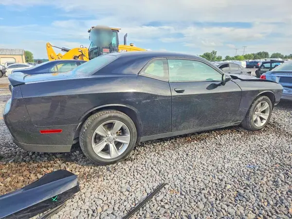 2C3CDZAG3LH131042 — 2020 Dodge Challenger, фото 3 с аукциона Copart, Передняя часть