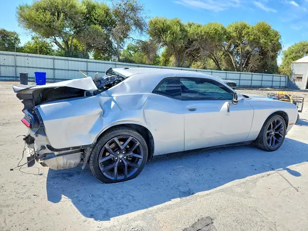 2C3CDZAG4LH110099 — 2020 Dodge Challenger, фото 3 с аукциона Copart 06.10.2026, Задняя часть