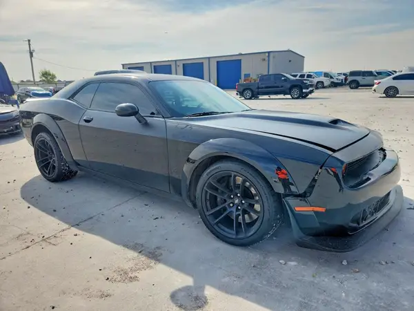 2C3CDZFJ8NH113465 — 2022 Dodge Challenger, фото 4 с аукциона Copart, Передняя часть