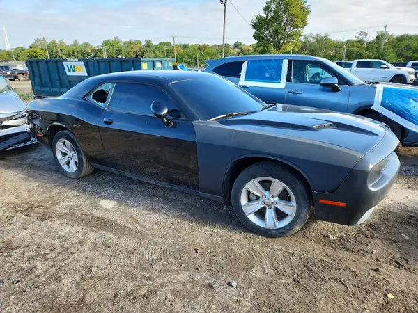 2C3CDZAG6PH526435 — 2023 Dodge Challenger, фото 4 с аукциона Copart, Разукомплектован