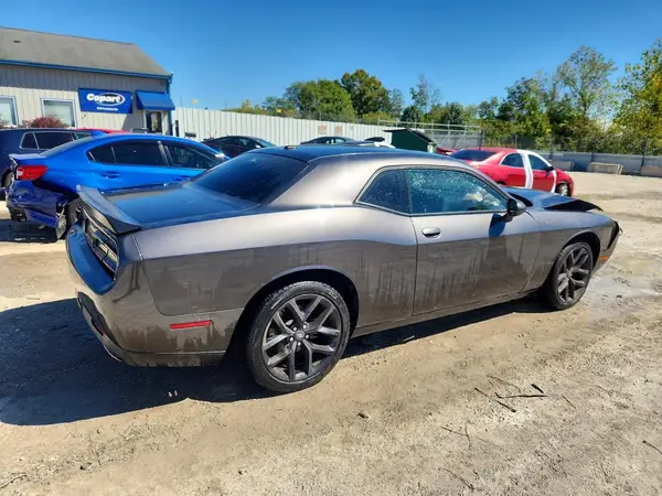 2C3CDZAG3PH695408 — 2023 Dodge Challenger, фото 3 с аукциона Copart, Передняя часть