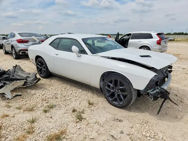 2C3CDZAG3PH587015 — 2023 Dodge Challenger, фото 4 с аукциона Copart 06.10.2026, Передняя часть