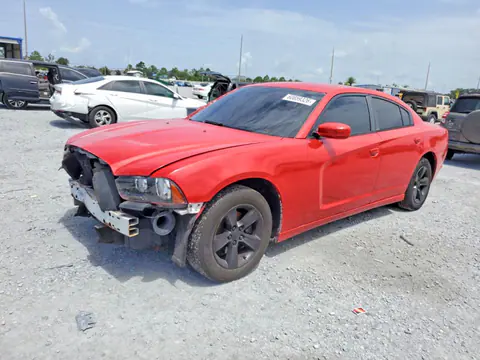 2B3CL3CG6BH576884 — 2011 Dodge Charger, Передняя часть (Front End), фото до ремонта