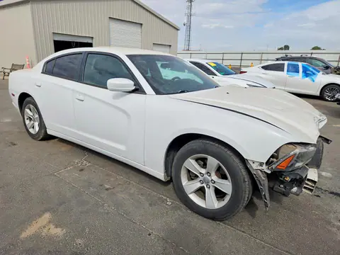 2014 Dodge Charger VIN 2C3CDXBG9EH364106 фото 4