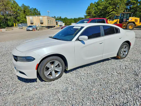 2C3CDXBG6FH826526 — 2015 Dodge Charger, Мелкие вмятины и царапины (Minor Dent/Scratches), фото до ремонта