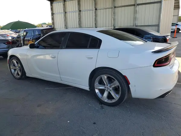2C3CDXBG0HH505200 — 2017 Dodge Charger, фото 2 с аукциона Copart, Передняя часть
