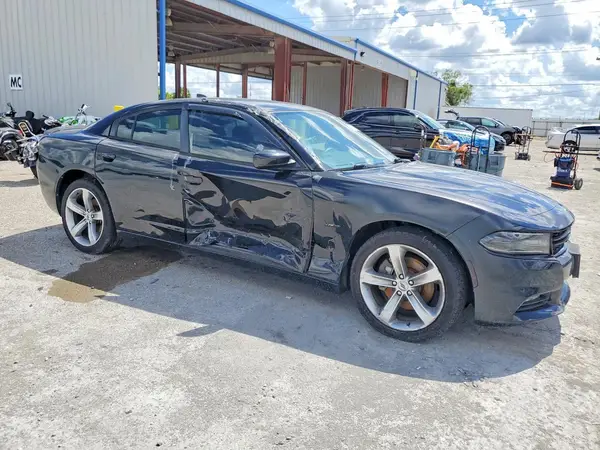 2C3CDXCT2HH603110 — 2017 Dodge Charger, фото 4 с аукциона Copart, Боковая часть
