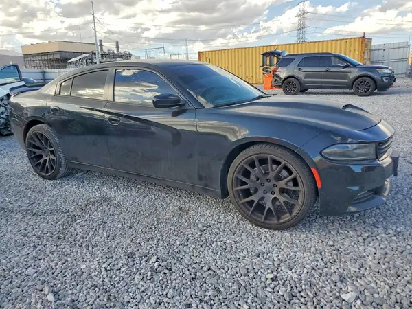 2C3CDXCT6JH147151 — 2018 Dodge Charger, фото 4 с аукциона Copart, Передняя часть