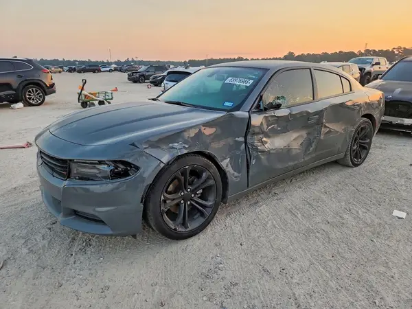 2C3CDXBG7JH129553 — 2018 Dodge Charger, Боковая часть (Side), фото до ремонта