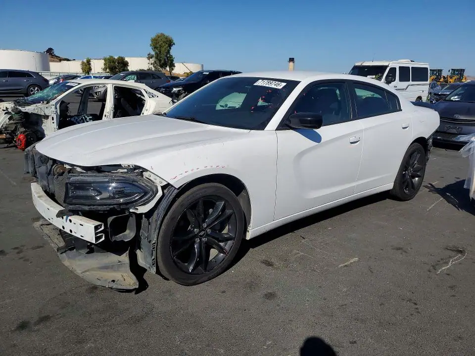 2C3CDXBG2JH119139 Dodge Charger 2018 — повреждение Передняя часть, фото до ремонта