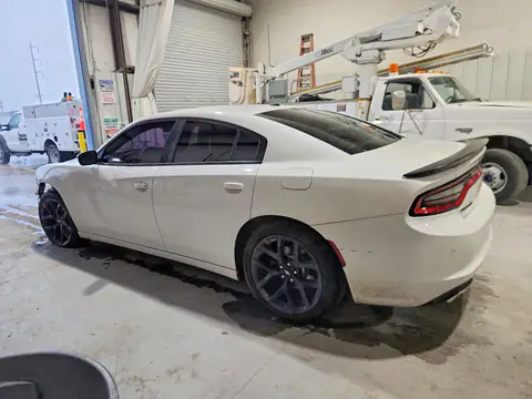 2C3CDXBG0KH572712 — 2019 Dodge Charger, фото 2 с аукциона Copart 30.09.2026, Передняя часть