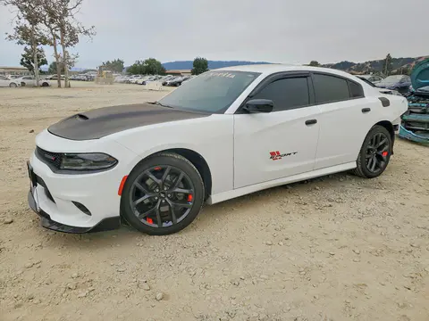 2C3CDXHG0KH701149 — 2019 Dodge Charger, Задняя часть (Rear End), фото до ремонта