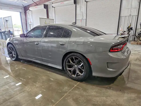 2C3CDXCT0KH526888 — 2019 Dodge Charger, фото 2 с аукциона Copart, Боковая часть