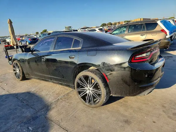 2C3CDXBG9KH702860 — 2019 Dodge Charger, фото 2 с аукциона Copart 15.10.2026, Передняя часть