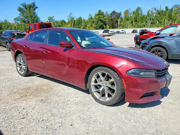2C3CDXBG3LH132954 — 2020 Dodge Charger, фото 4 с аукциона Copart 12.10.2026, Передняя часть