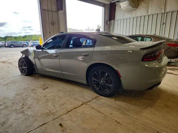 2C3CDXJG6LH220477 — 2020 Dodge Charger, фото 2 с аукциона Copart 28.09.2026, Передняя часть