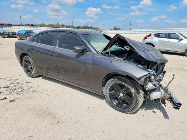 2C3CDXBGXLH116377 — 2020 Dodge Charger, фото 4 с аукциона Copart, Передняя часть
