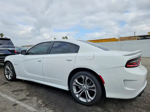 2C3CDXCT8NH129126 — 2022 Dodge Charger, фото 2 с аукциона Copart, Передняя часть