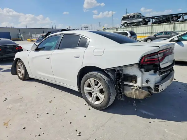 2C3CDXBG5NH225378 — 2022 Dodge Charger, фото 2 с аукциона Copart, Передняя часть