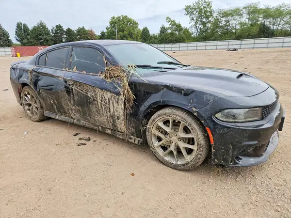2C3CDXHG7PH663751 — 2023 Dodge Charger, фото 4 с аукциона Copart, Подтопление