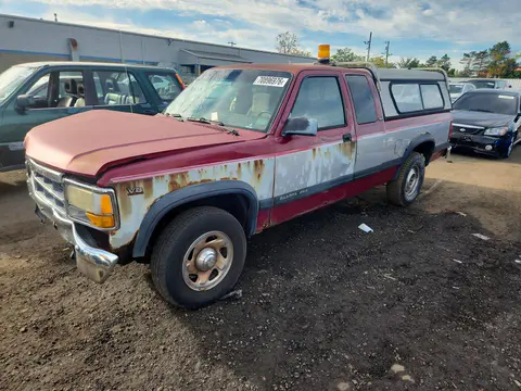 1B7GG23Y9TS565895 — 1996 Dodge Dakota, Передняя часть (Front End), фото до ремонта