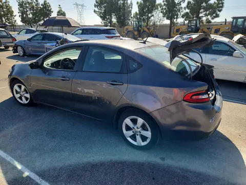 2016 Dodge Dart VIN 1C3CDFBB7GD629720 фото 2