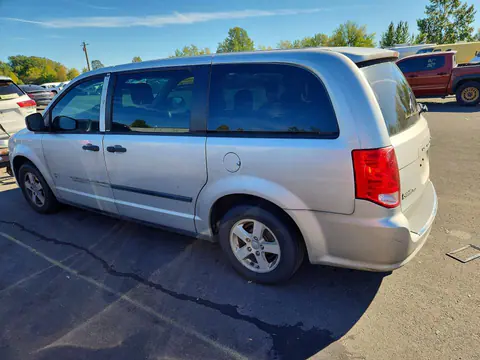 2012 DODGE GRAND CARAVAN VIN 2C4RDGBGXCR285752 фото 2