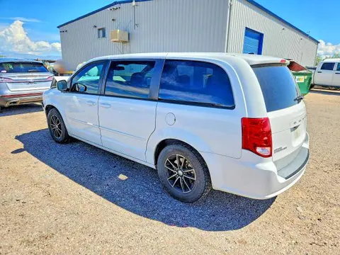 2015 Dodge Grand Caravan VIN 2C4RDGBG0FR687719 фото 2