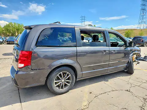 2C4RDGCG1HR780833 — 2017 Dodge Grand Caravan, фото 3 с аукциона Copart 14.10.2026, Передняя часть