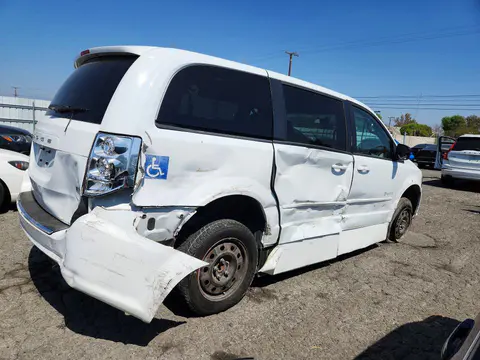 2017 Dodge Grand Caravan VIN 2C4RDGBG5HR768024 фото 3