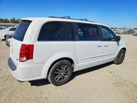 2017 Dodge Grand Caravan VIN 2C4RDGCG4HR865990 фото 3