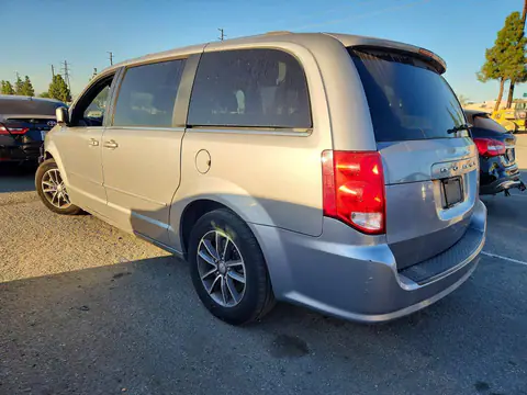 2017 Dodge Grand Caravan VIN 2C4RDGCG2HR789301 фото 2