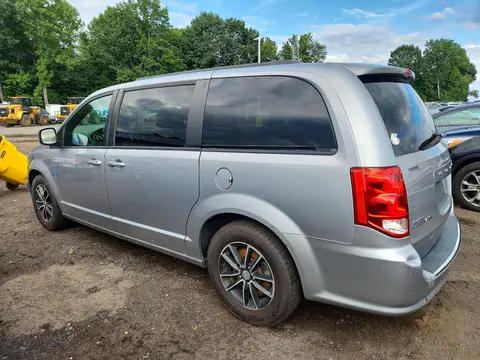 2018 Dodge Grand Caravan VIN 2C4RDGEG4JR196476 фото 2