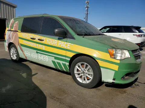 2018 Dodge Grand Caravan VIN 2C4RDGCG0JR361040 фото 4