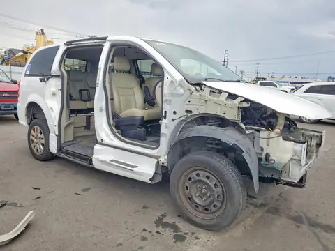 2C4RDGBG4JR347482 — 2018 Dodge Grand Caravan, фото 4 с аукциона Copart 14.10.2026, Вандализм