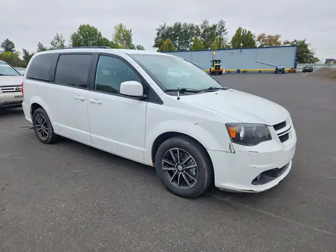 2C4RDGEG5JR326071 — 2018 Dodge Grand Caravan, фото 4 с аукциона Copart 30.09.2026, Мелкие вмятины и царапины