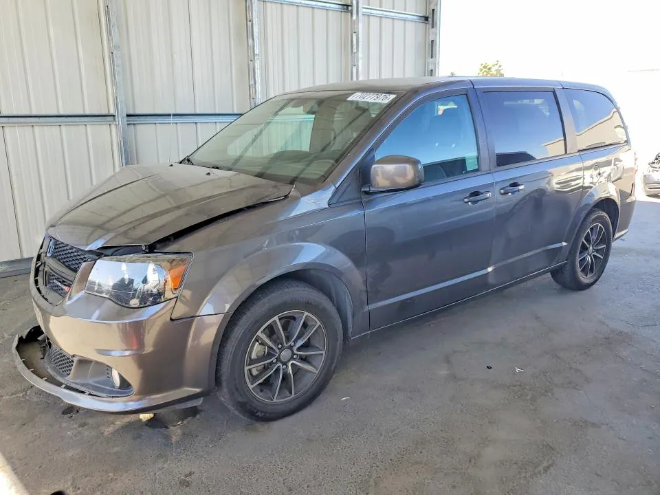 2018 Dodge Grand Caravan VIN 2C4RDGBG1JR135154 фото 1
