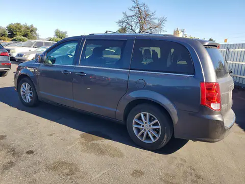 2018 Dodge Grand Caravan VIN 2C4RDGCGXJR241679 фото 2