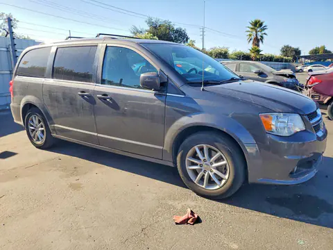 2018 Dodge Grand Caravan VIN 2C4RDGCGXJR241679 фото 4