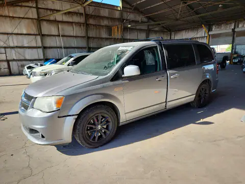 2C4RDGCG4KR619769 — 2019 Dodge Grand Caravan, Передняя часть (Front End), фото до ремонта